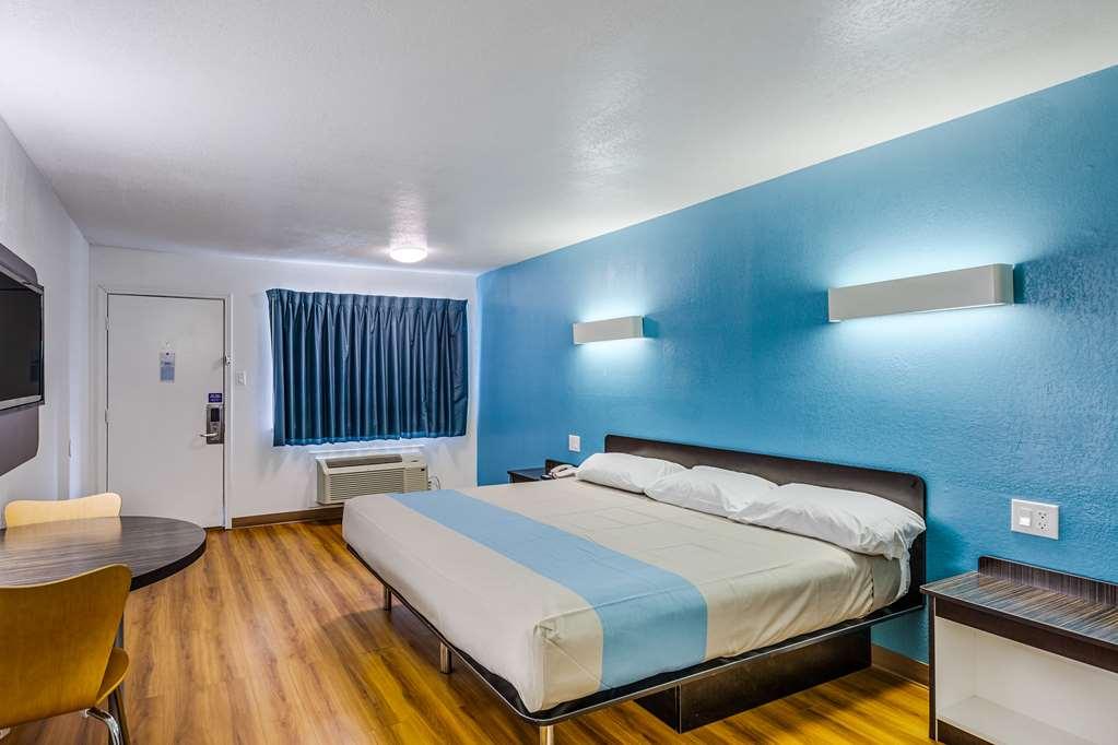 Motel 6 Fort Worth - Northside Стая снимка