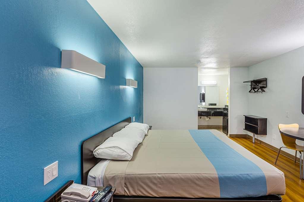 Motel 6 Fort Worth - Northside Стая снимка