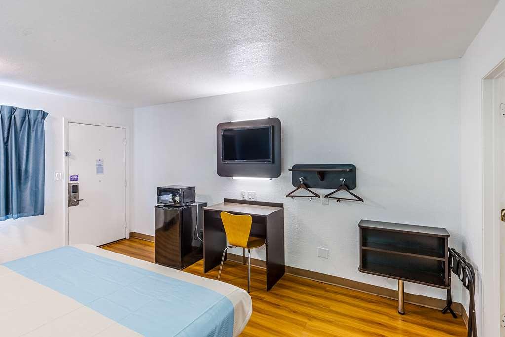 Motel 6 Fort Worth - Northside Стая снимка