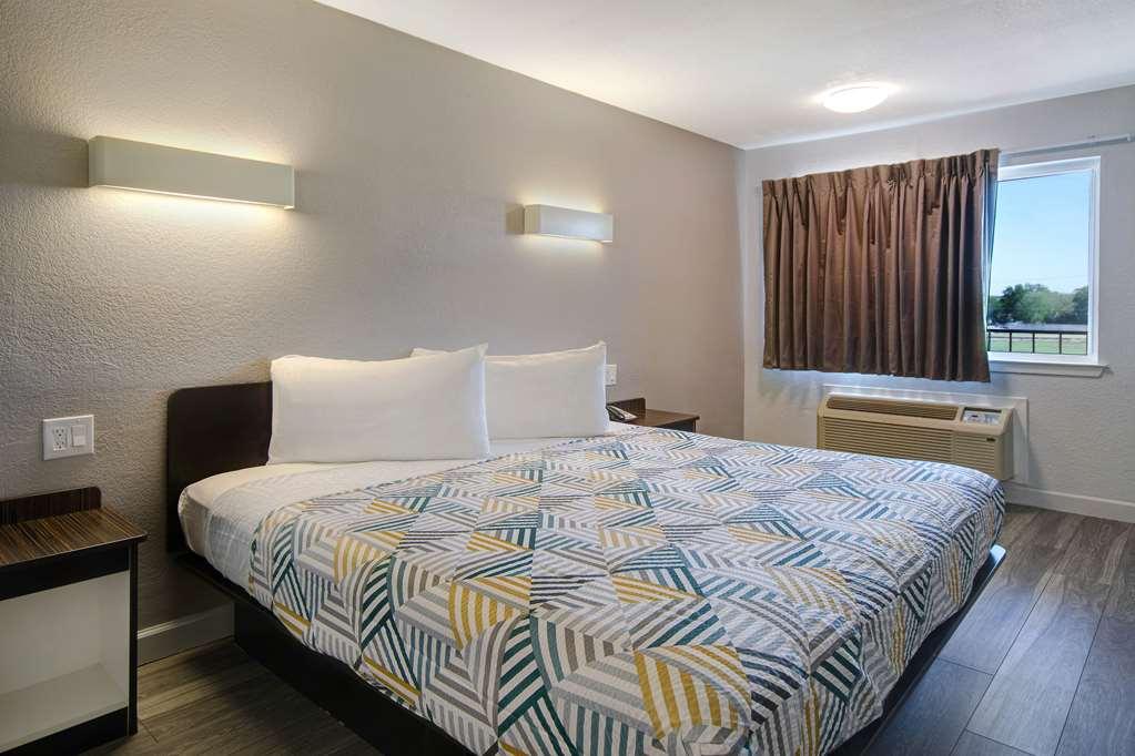 Motel 6 Fort Worth - Northside Стая снимка