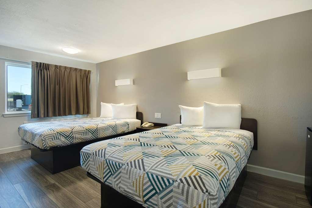 Motel 6 Fort Worth - Northside Стая снимка